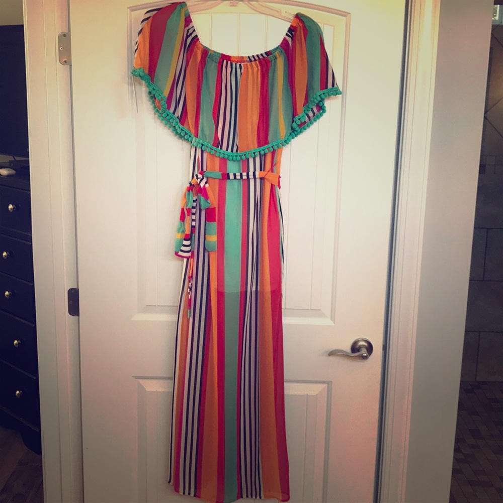 Off shoulder maxi dress